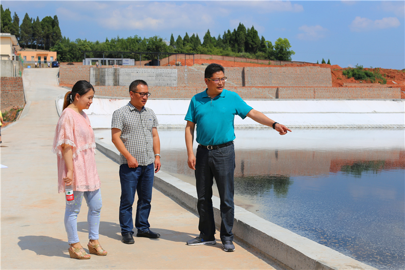 集團(tuán)第一檢查組檢查杰陽(yáng)排水公司、固廢處置公司安全防汛和環(huán)保達(dá)標(biāo)各項(xiàng)工作